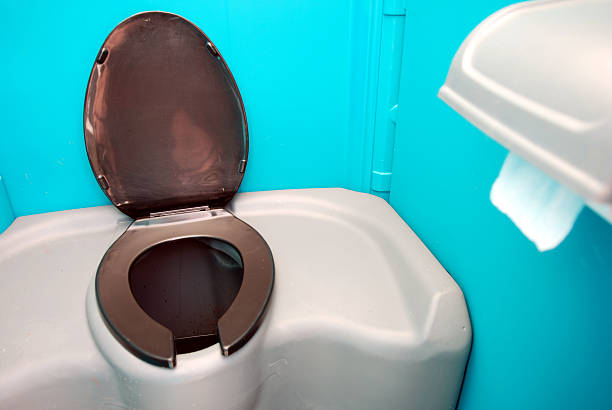 Best Portable restroom trailer rental  in Perry, FL